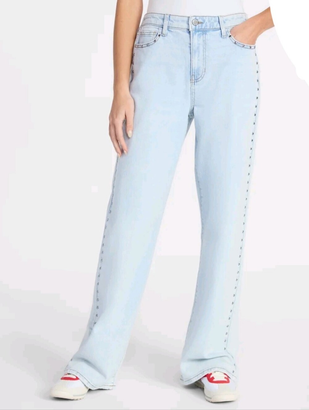 No Boundaries Size XL (16-18) High Rise Baggy Wide Leg Jeans Light Wash Side Stu